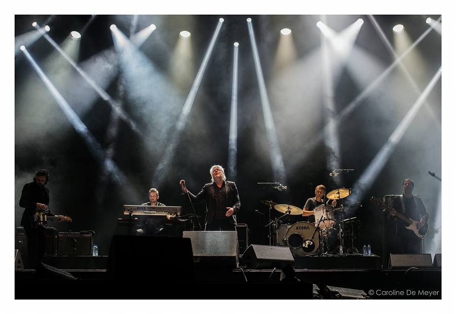 Arno viert 40 jaar Rocktempel Brielpoort met optreden in Deinze!