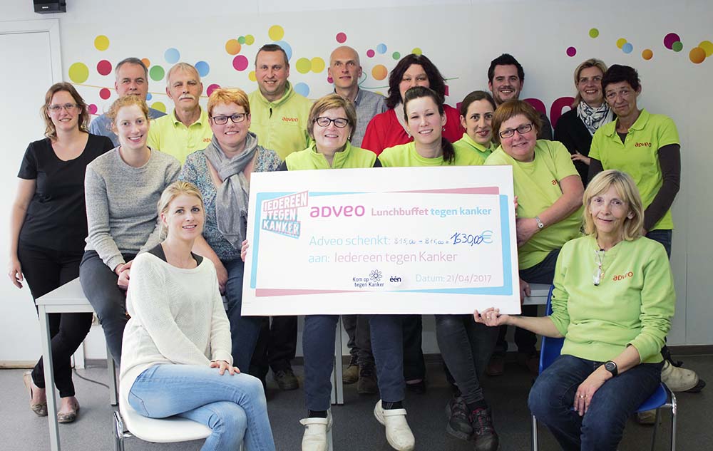 Adveo zamelt € 1630 in voor Kom op tegen Kanker