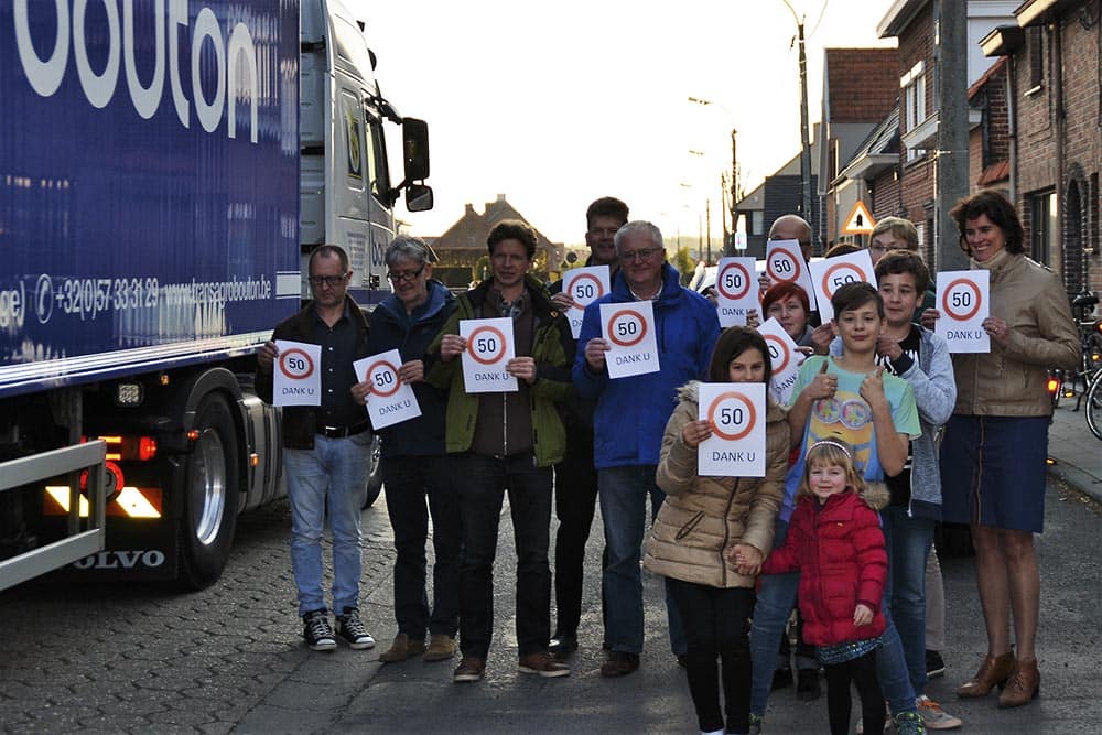 De Krekelstraat kreunt onder de bijkomende verkeersdrukte