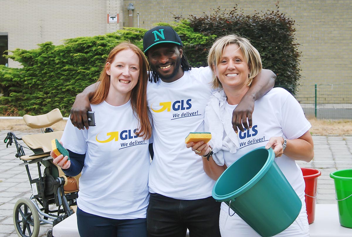 GLS ondersteunt maatschappelijke betrokkenheid op eerste vrijwilligersdag in Deinze