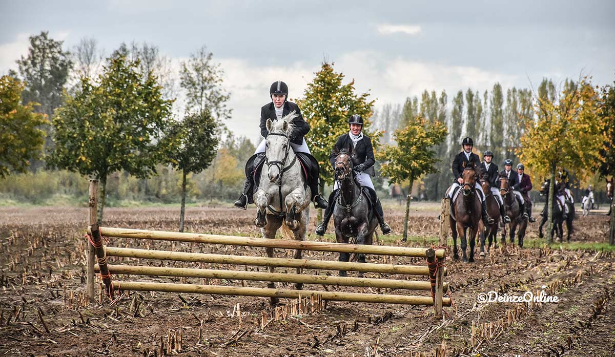 Sint-Hubertus_Paarden_Viering_Ooidonk_Deinze1