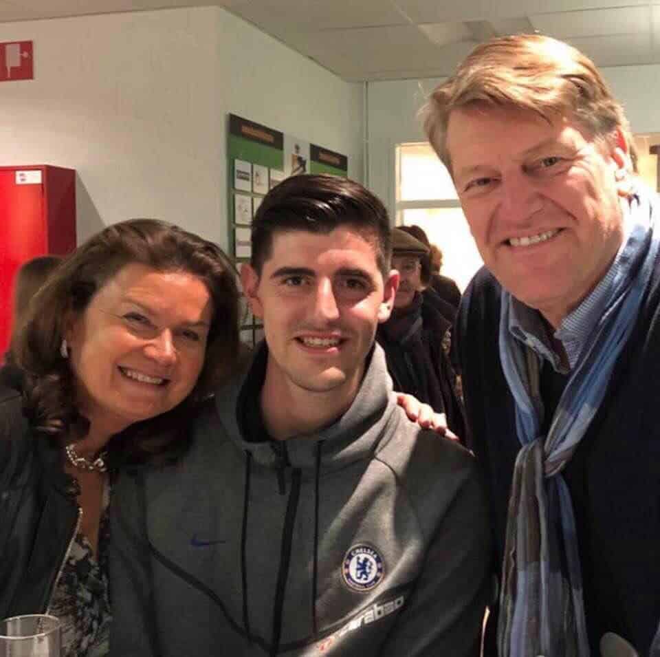 Thibaut Courtois onverwachts te gast bij KMSK Deinze