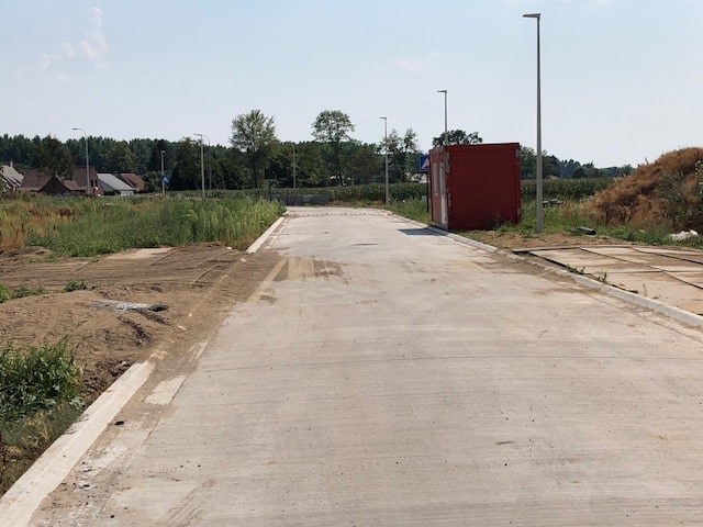 Sociale koopwoningen in Bachte-Maria-Leerne (Deinze) krijgen vorm, bouw van sociale koopwoningen gestart.