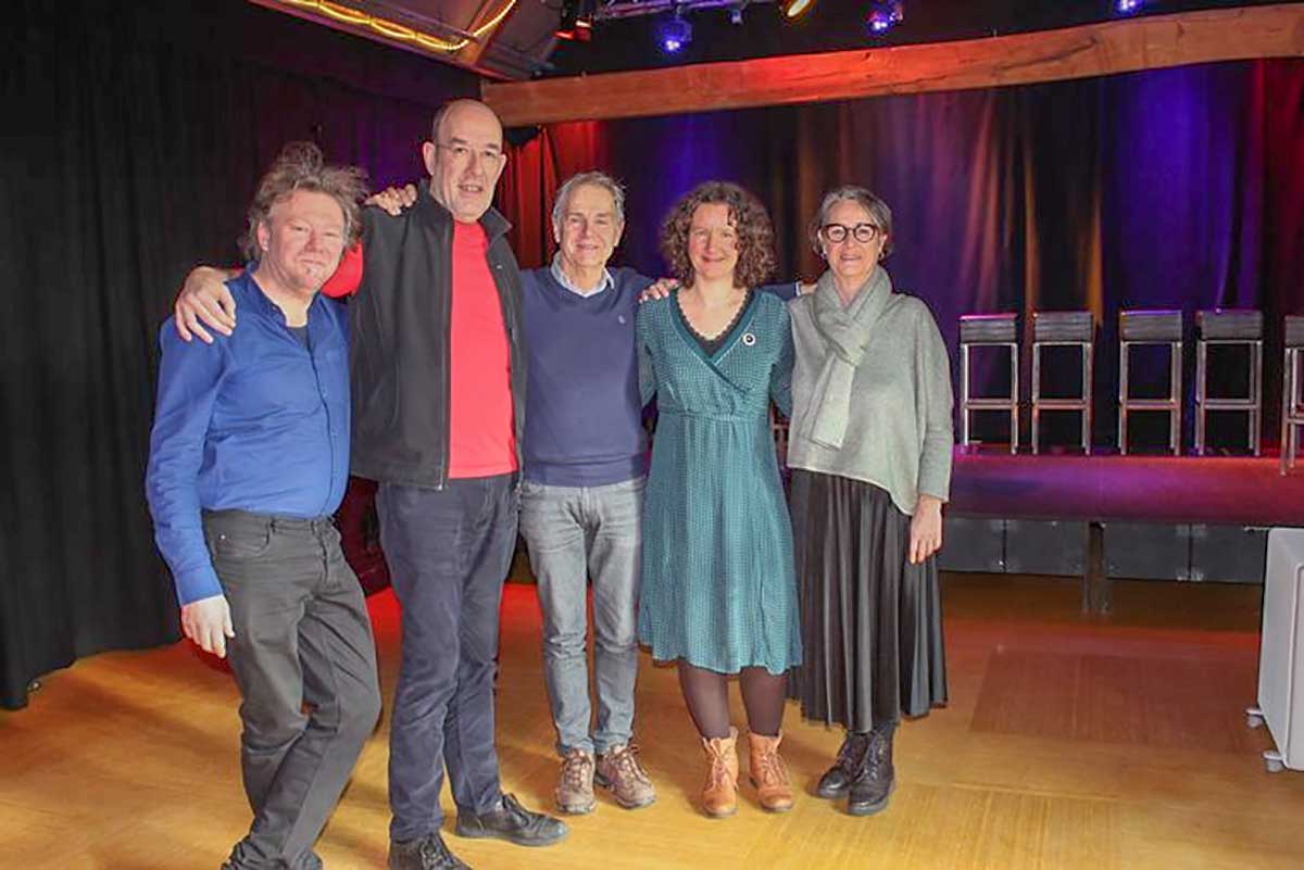Publiek redt muzikanten te Hansbeke (Deinze)
