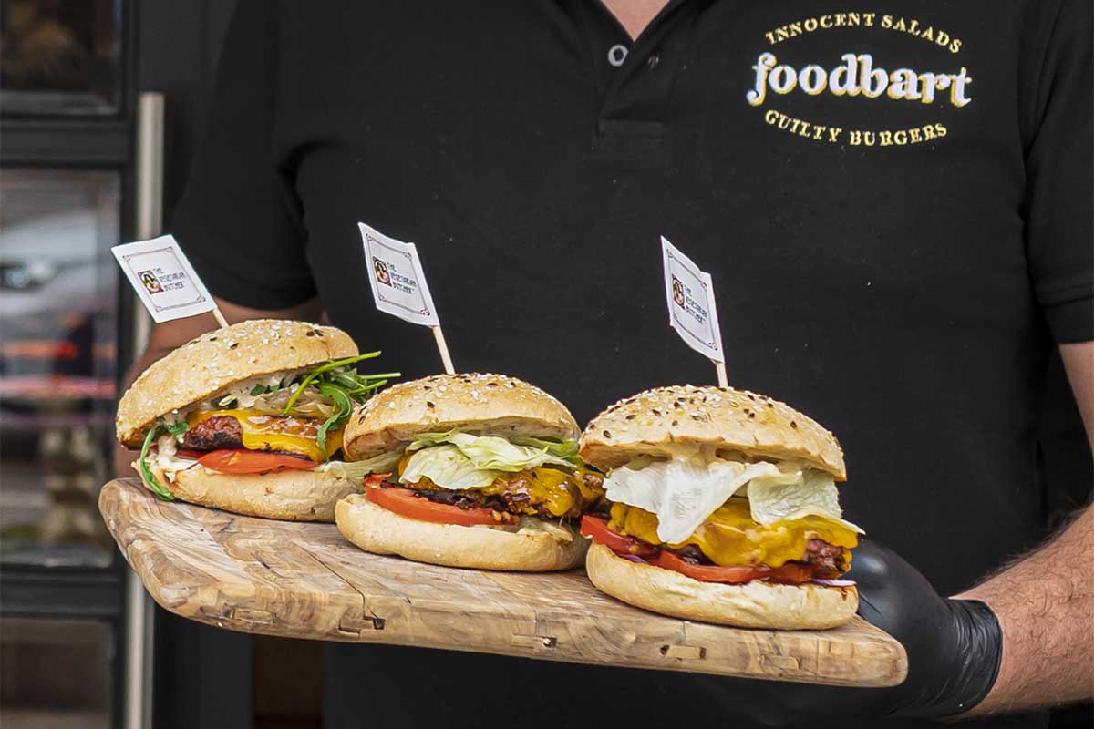 Foodbart bestaat vier jaar en ondersteunt de Veggiechallenge van Stad Deinze: ze schakelen een duurzame versnelling hoger, in aanbod en werking.