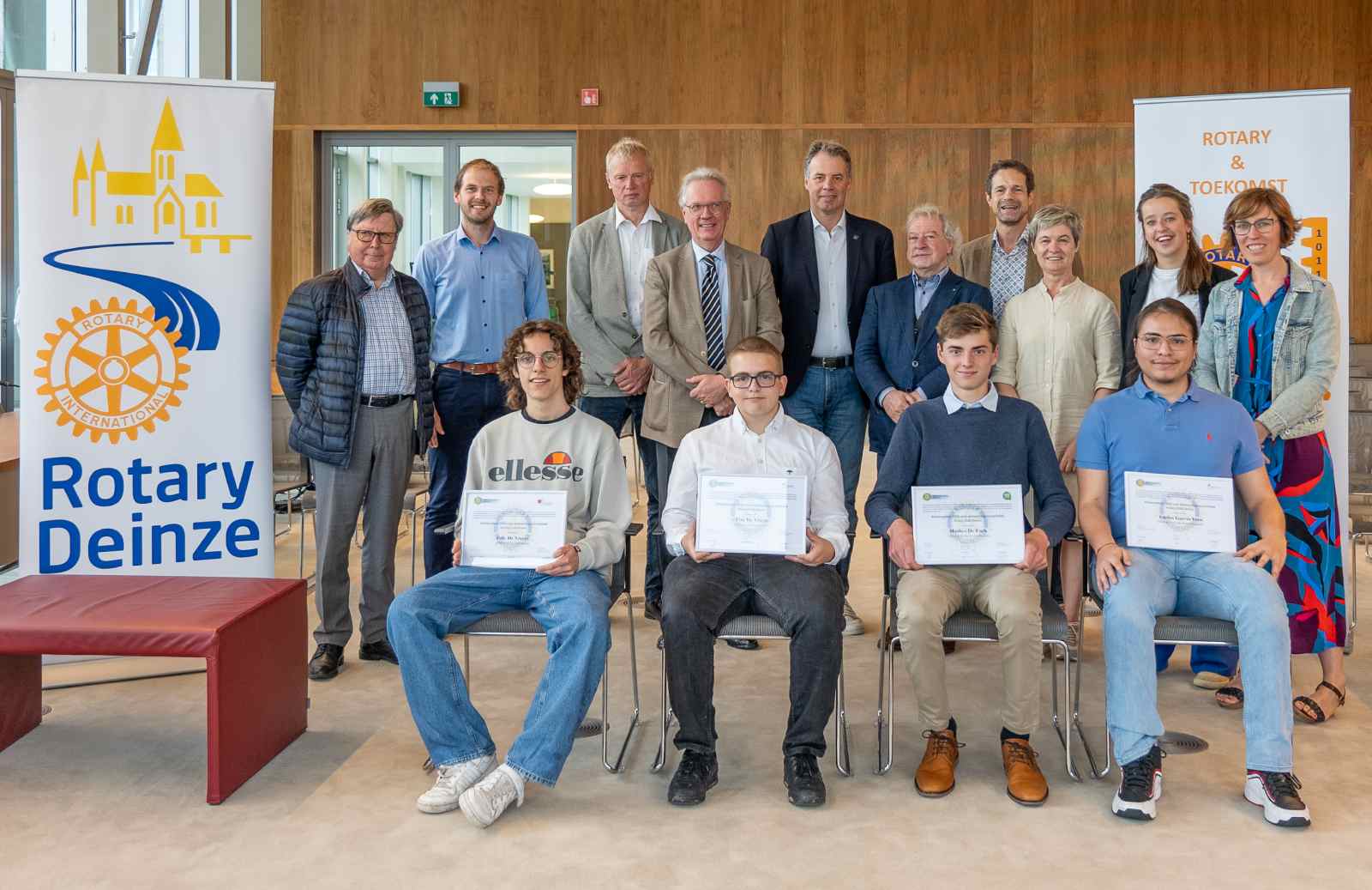 Carlos, Tim, Jelle en Mathys zijn ambassadeurs voor wetenschap en techniek