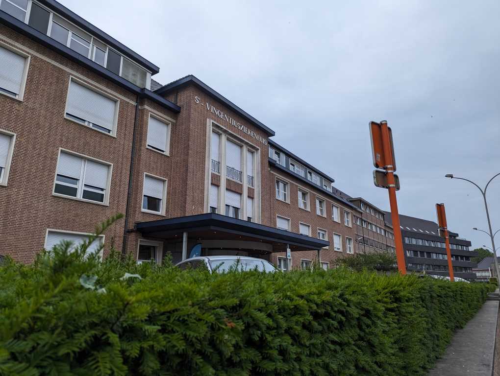 Stad dringt aan op herzien beslissing sluiting materniteit ziekenhuis
